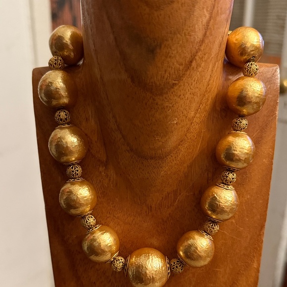 Miriam Haskell Jewelry - MIRIAM HASKELL Signed Elegant Gold Beaded Necklace